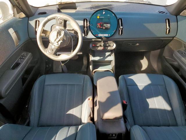 MINI Cooper S All4 Image 8