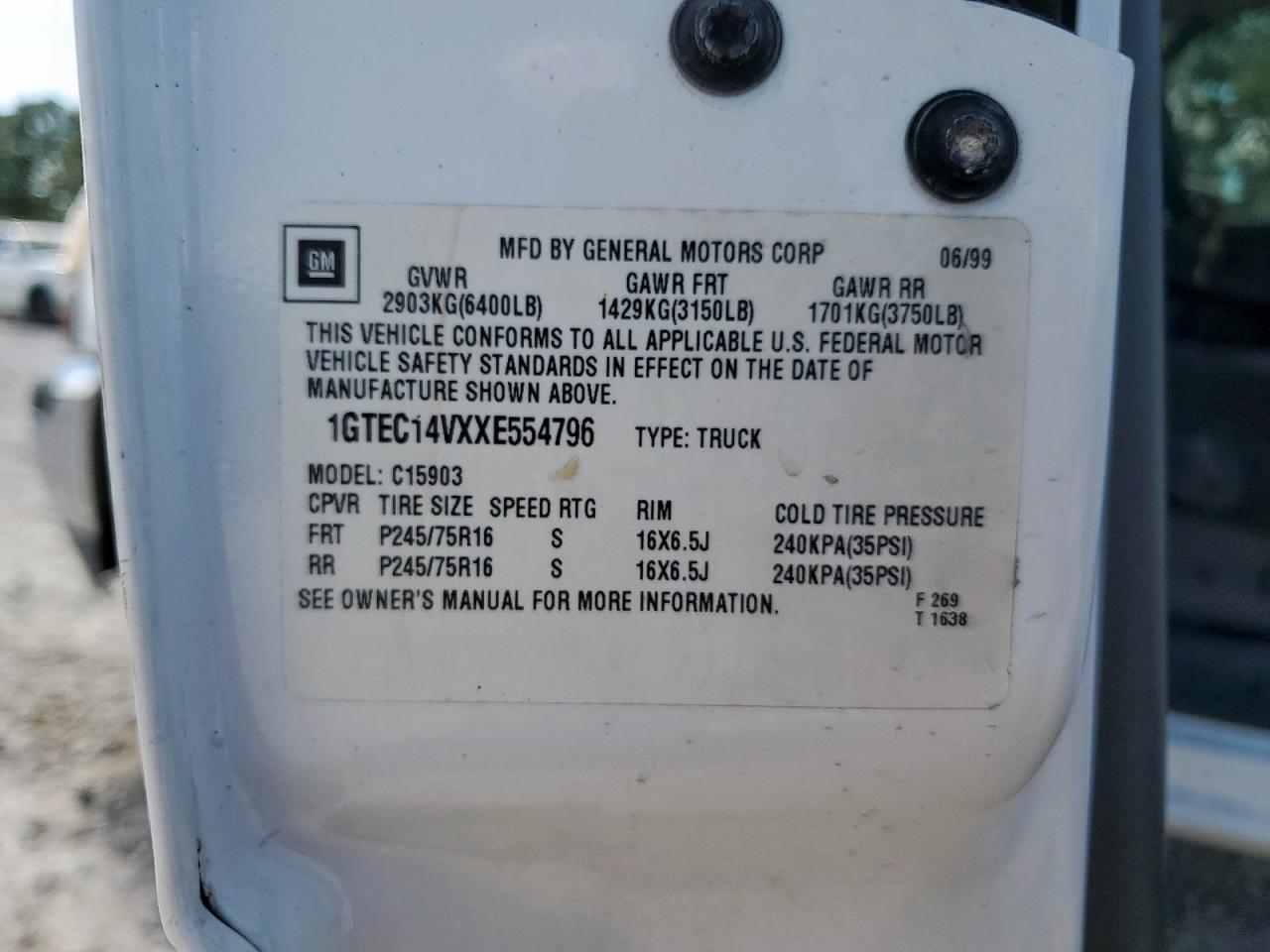 GMC Sierra C1500 Image 9