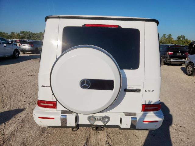 Mercedes-Benz G-Class 550 Image 8