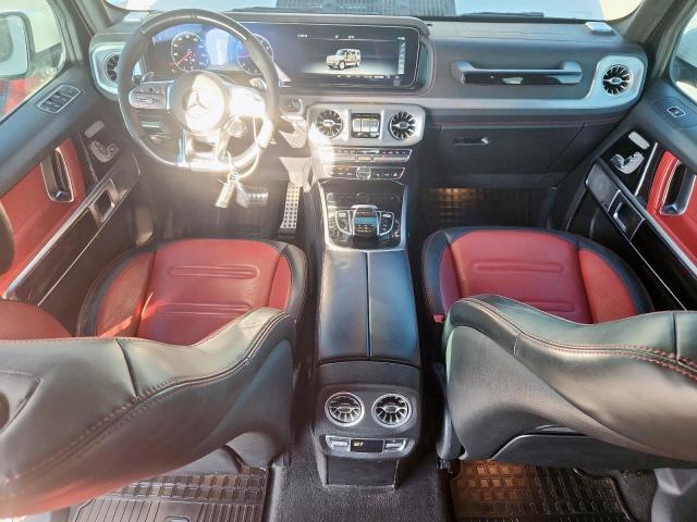 Mercedes-Benz G-Class 550 Image 4