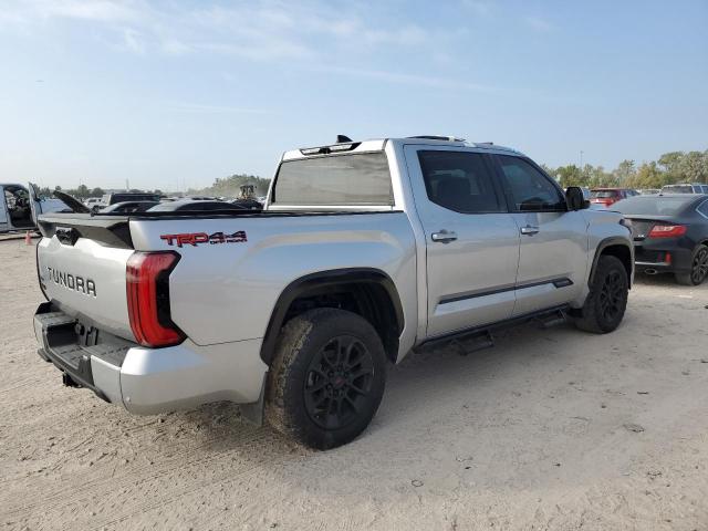 Toyota Tundra Crewmax Limited Image 12