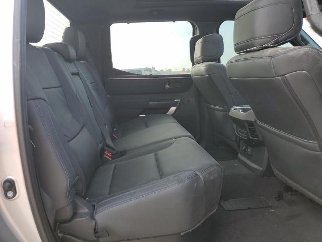 Toyota Tundra Crewmax Limited Image 5