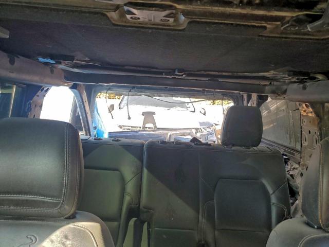 Ford Bronco Base Image 2