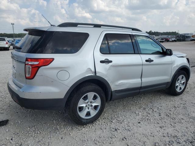 Ford Explorer Image 12