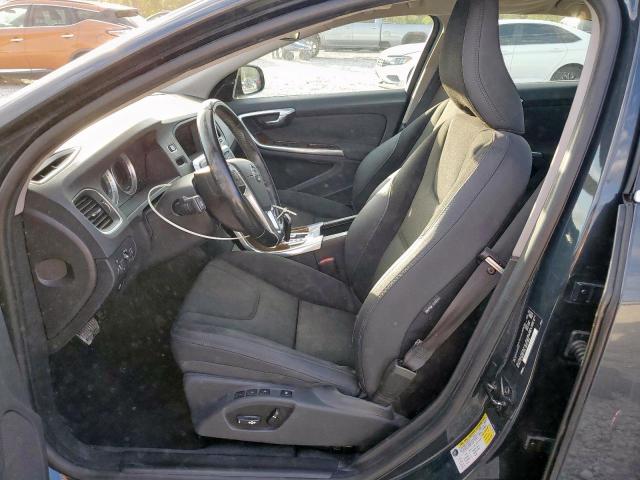 Volvo S60 T5 Image 4