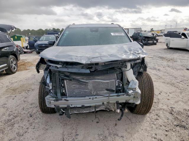 Chevrolet Traverse High Country Image 2