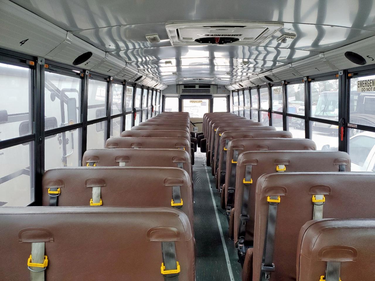 Freightliner Chassis B2 B2b Image 7