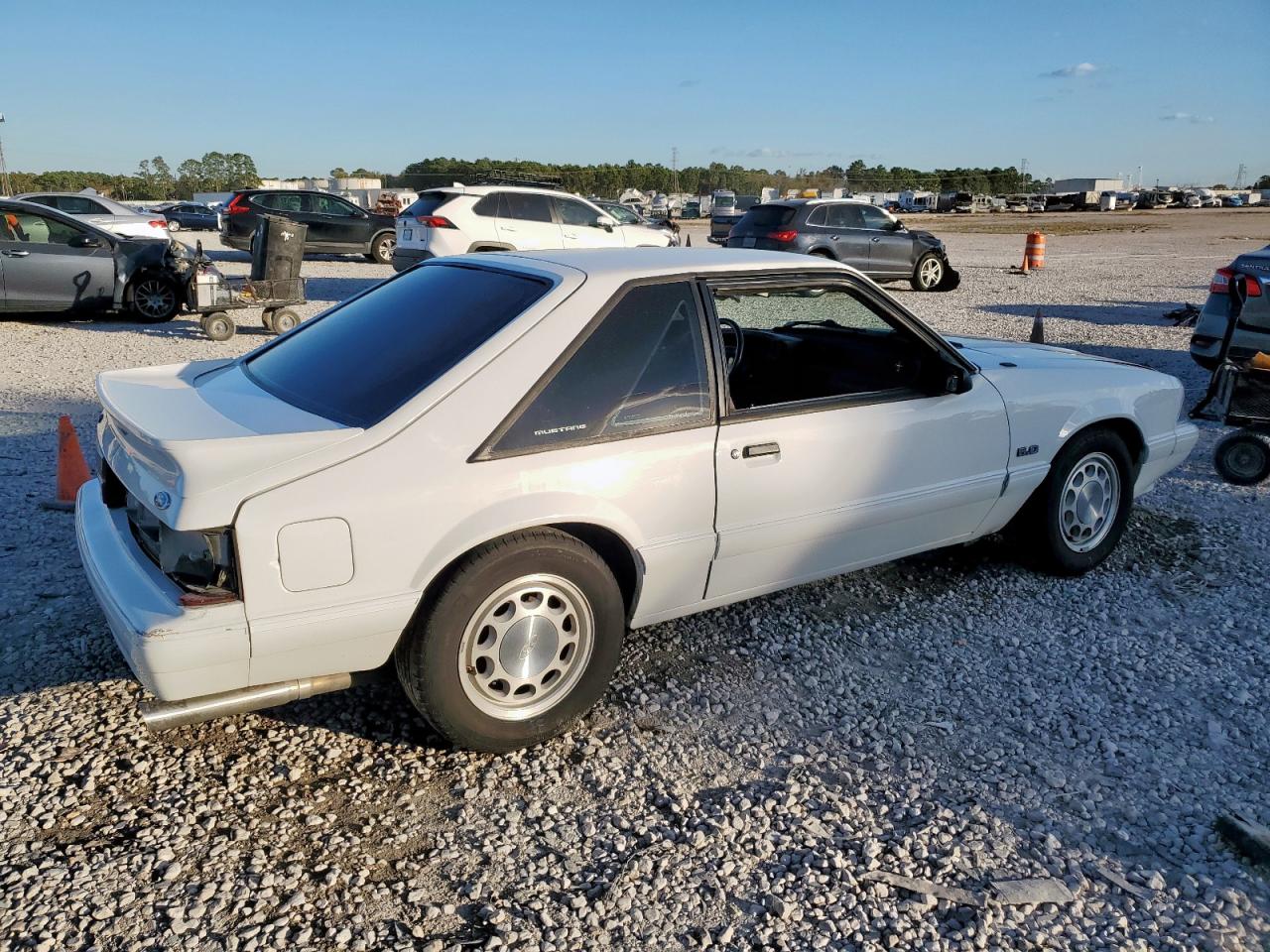 Ford Mustang Lx Image 6