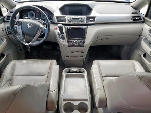 Honda Odyssey Touring Image 5