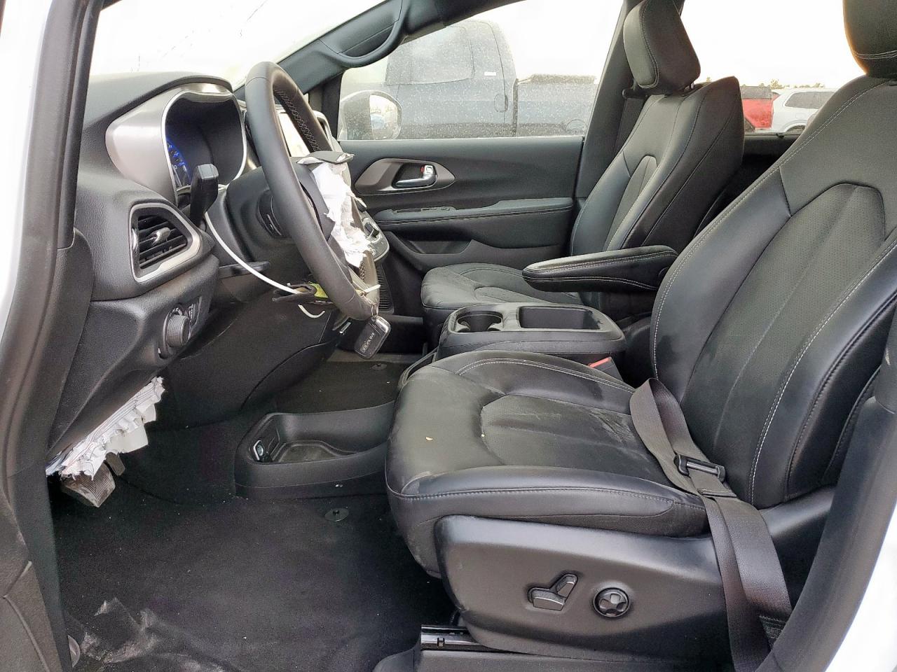 Chrysler Minivan Lx Image 6