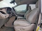 Toyota Sienna Le Image 6