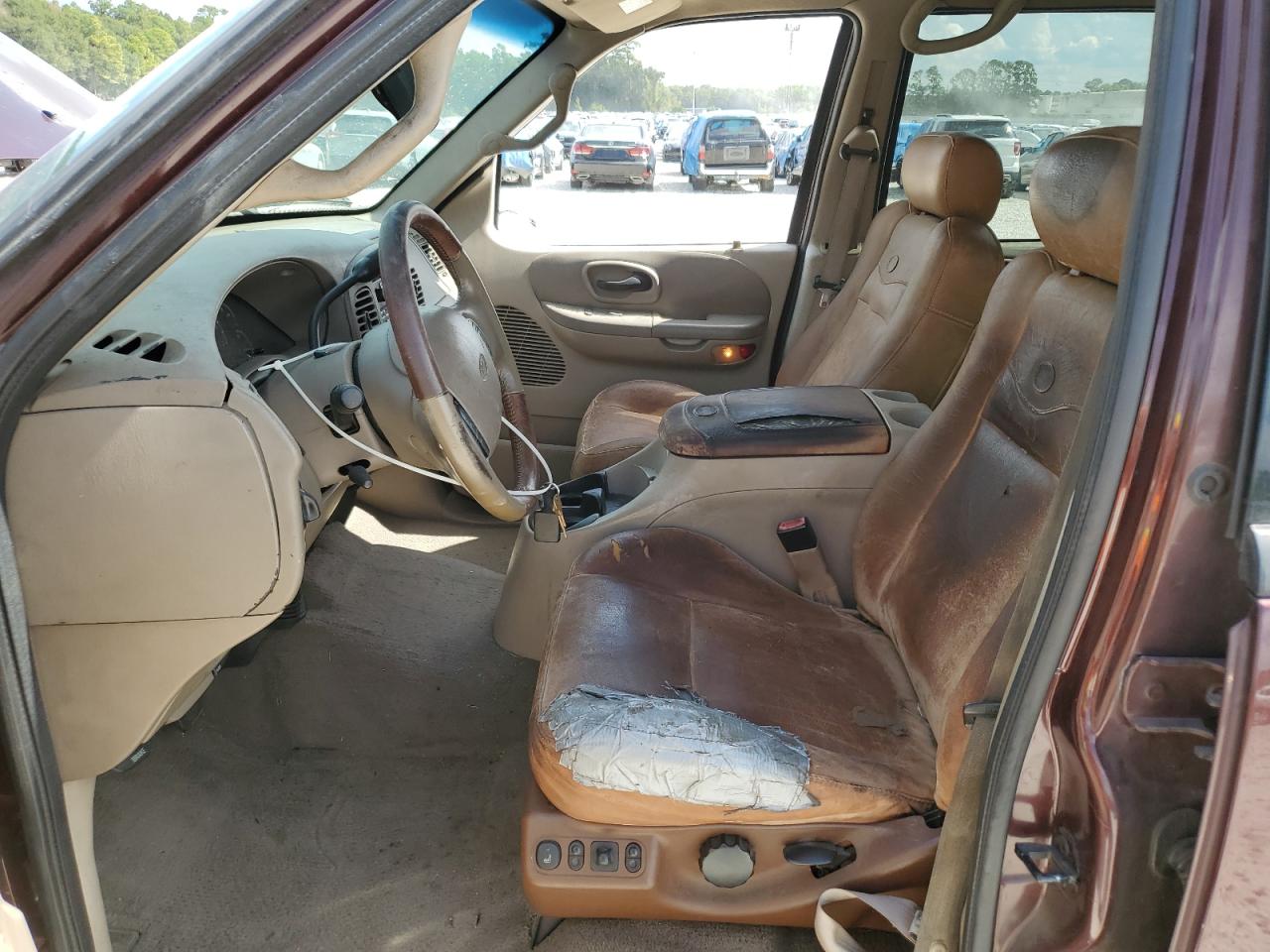 Ford F-150 Supercrew Image 5