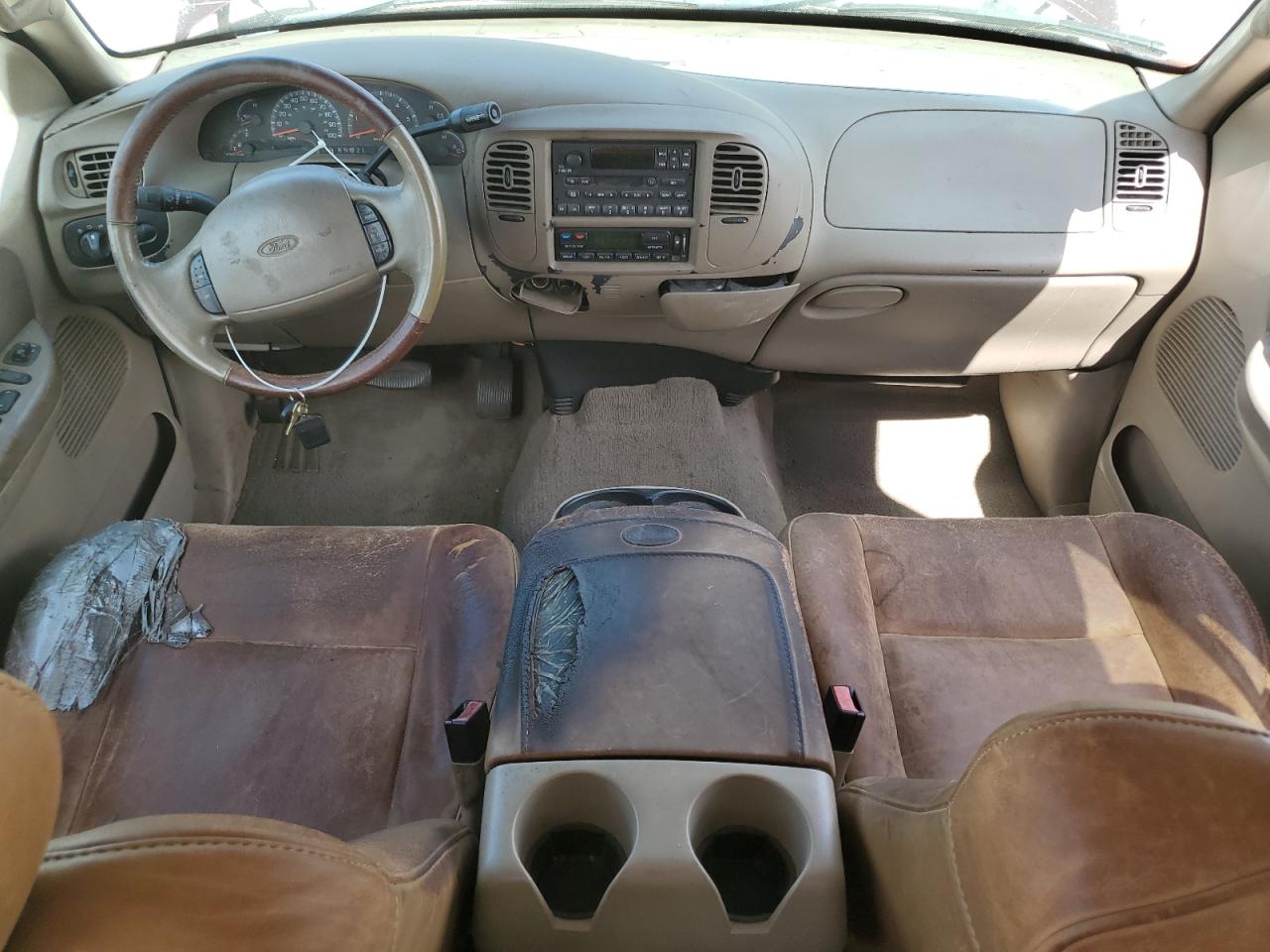 Ford F-150 Supercrew Image 4