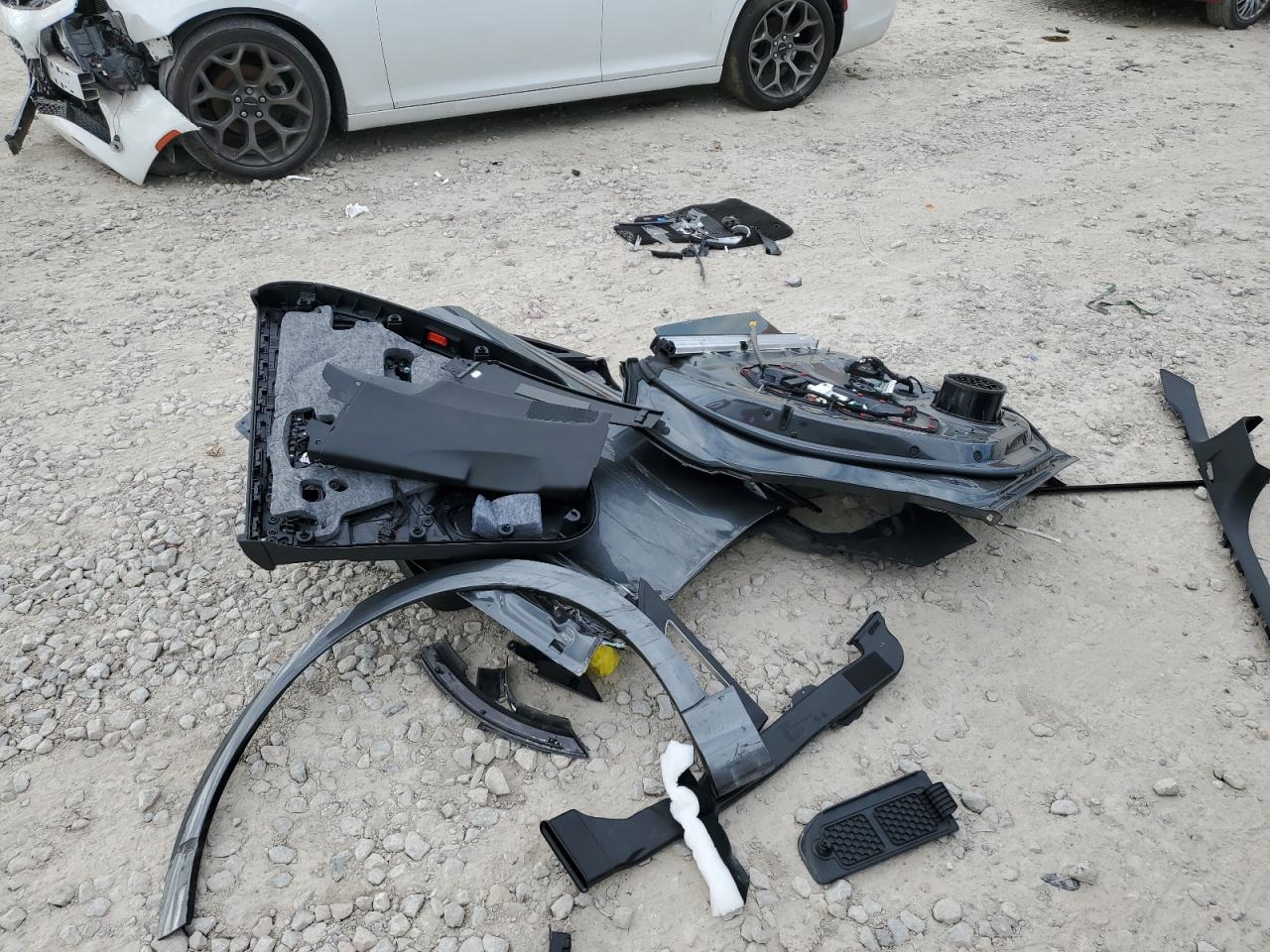 Audi Q8 Prestige S-line Image 8