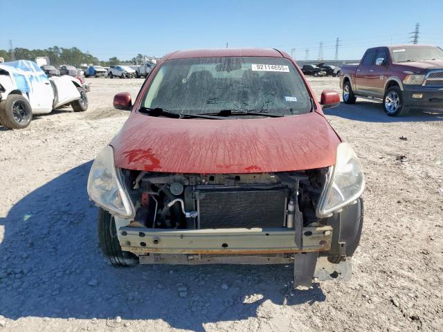 Nissan Versa S Image 3