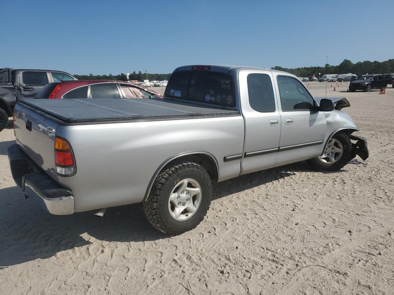 Toyota Tundra Access Cab Image 3