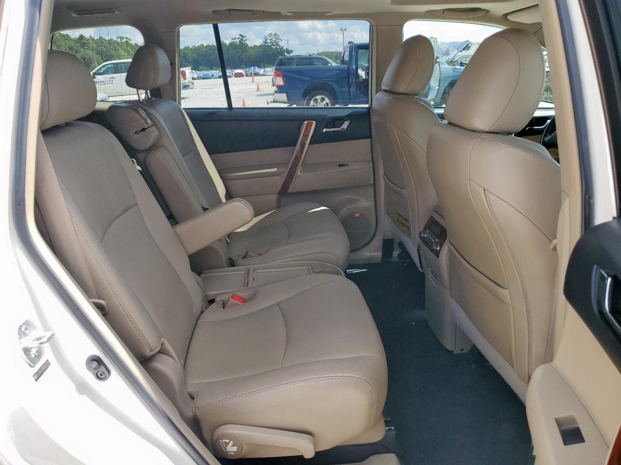 Toyota Highlander Limited Image 10