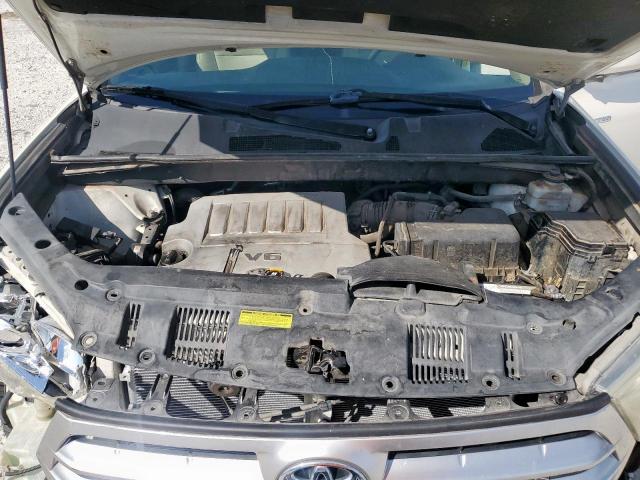 Toyota Highlander Limited Image 9