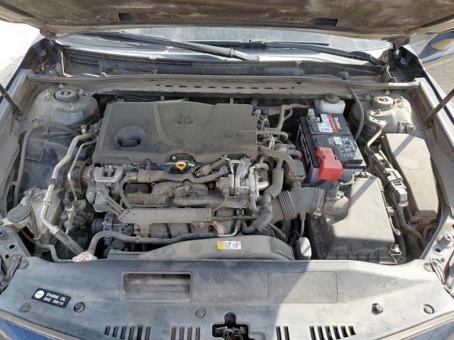 Toyota Camry L Image 11