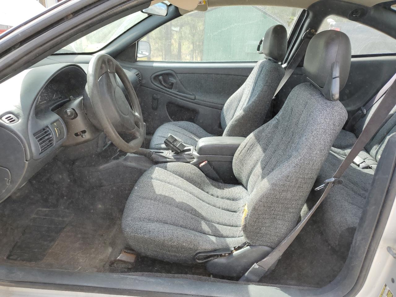 Chevrolet Cavalier Image 5