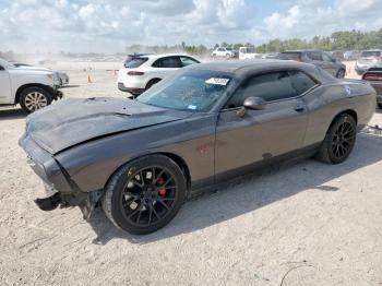  Salvage Dodge Challenger