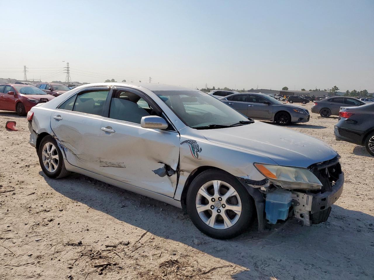 Toyota Camry Ce Image 6