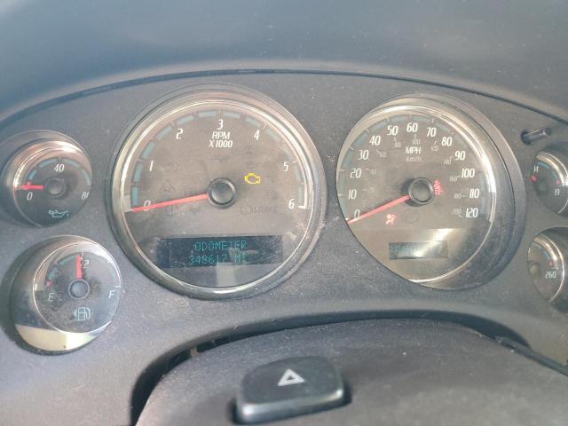 GMC Yukon Denali Image 6