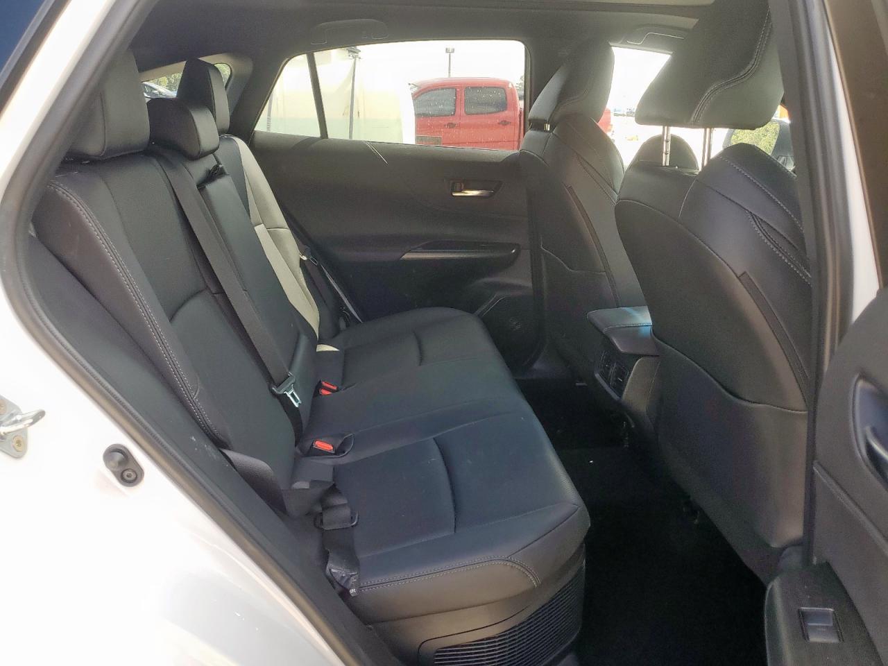 Toyota Venza Le Image 9