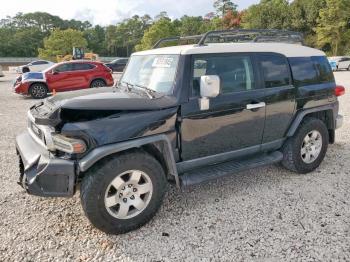  Salvage Toyota FJ Cruiser