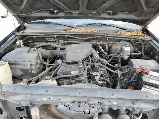 Toyota Tacoma Prerunner Access Cab Image 9