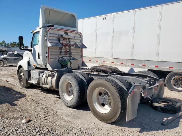 International Lt625 Image 5