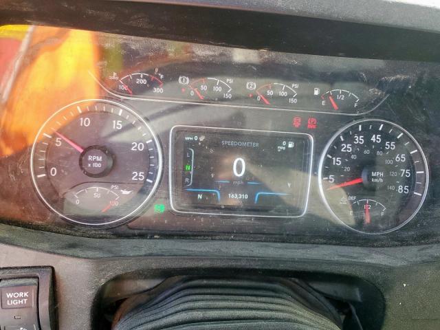 International Lt625 Image 10