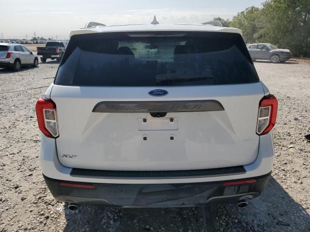 Ford Explorer Xlt Image 3