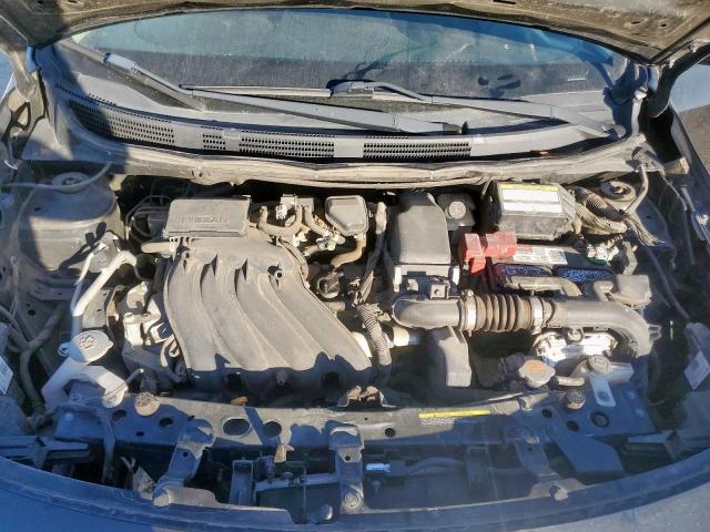 Nissan Versa S Image 8