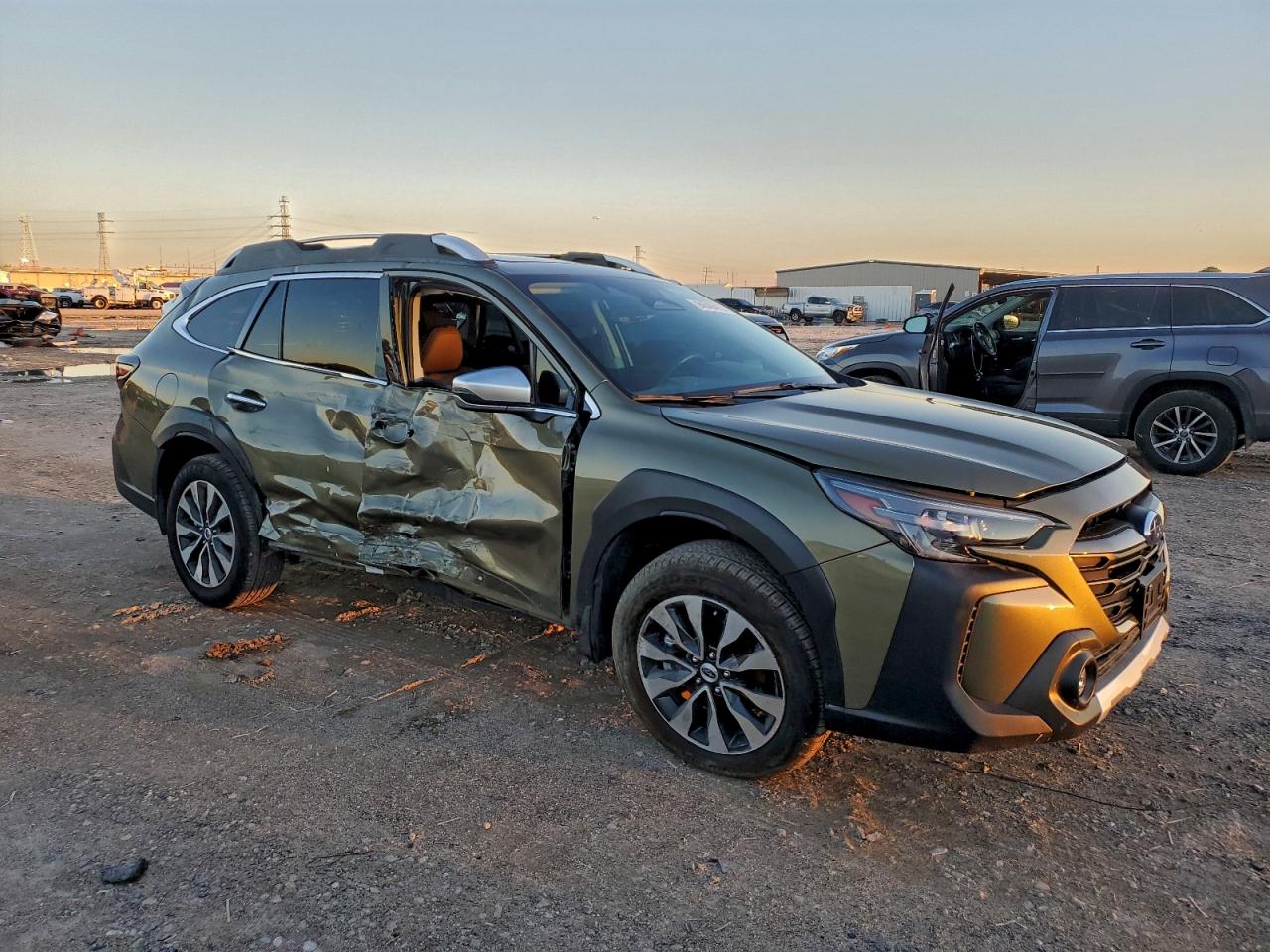 Subaru Outback Touring Image 8