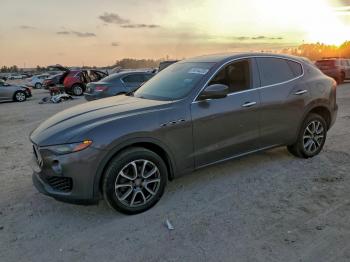  Salvage Maserati Levante