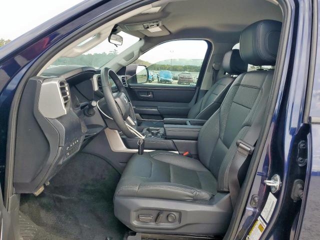 Toyota Tundra Crewmax Sr Image 2