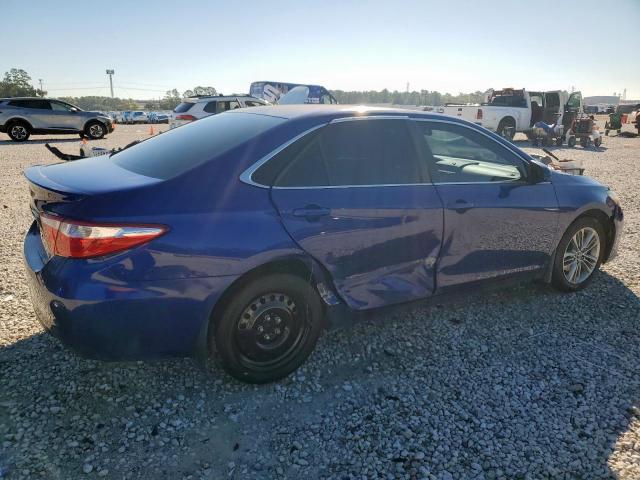 Toyota Camry Le Image 11