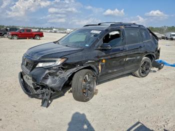  Salvage Honda Passport