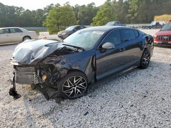  Salvage Kia Stinger