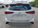 Toyota Highlander Hybrid Limited Image 3