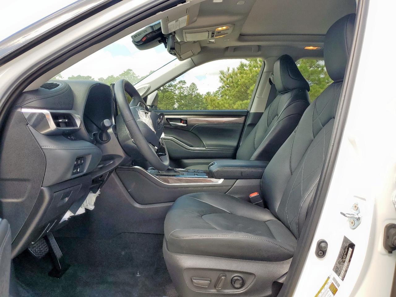 Toyota Highlander Hybrid Limited Image 5