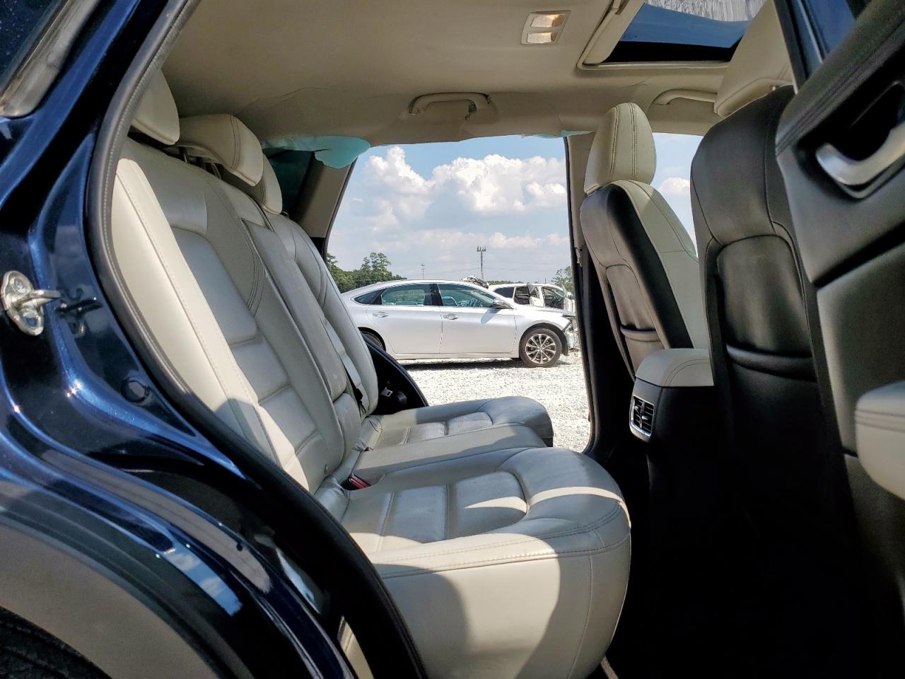 Mazda Cx Grand Touring Image 9