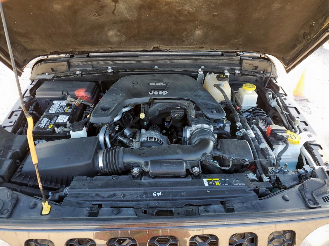 Jeep Gladiator Sport Image 8