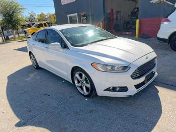  Salvage Ford Fusion