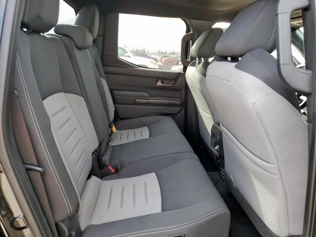 Toyota Tacoma Double Cab Image 11