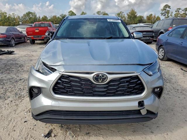 Toyota Highlander Le Image 8