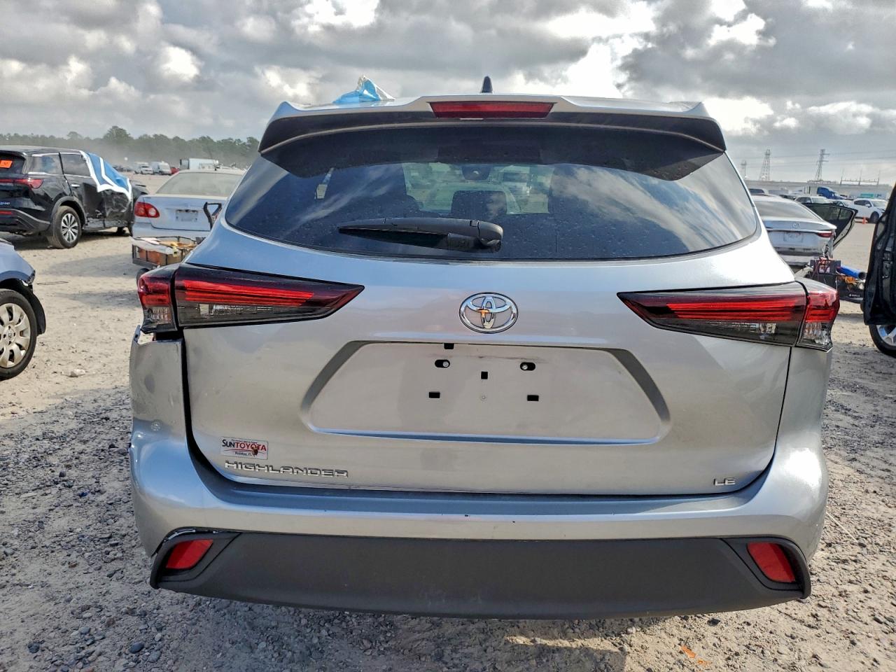 Toyota Highlander Le Image 6