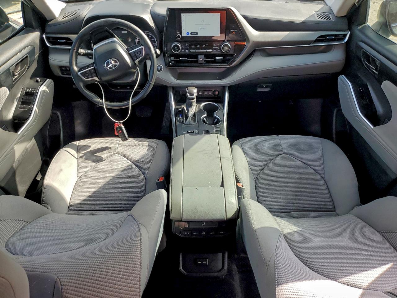 Toyota Highlander Le Image 2