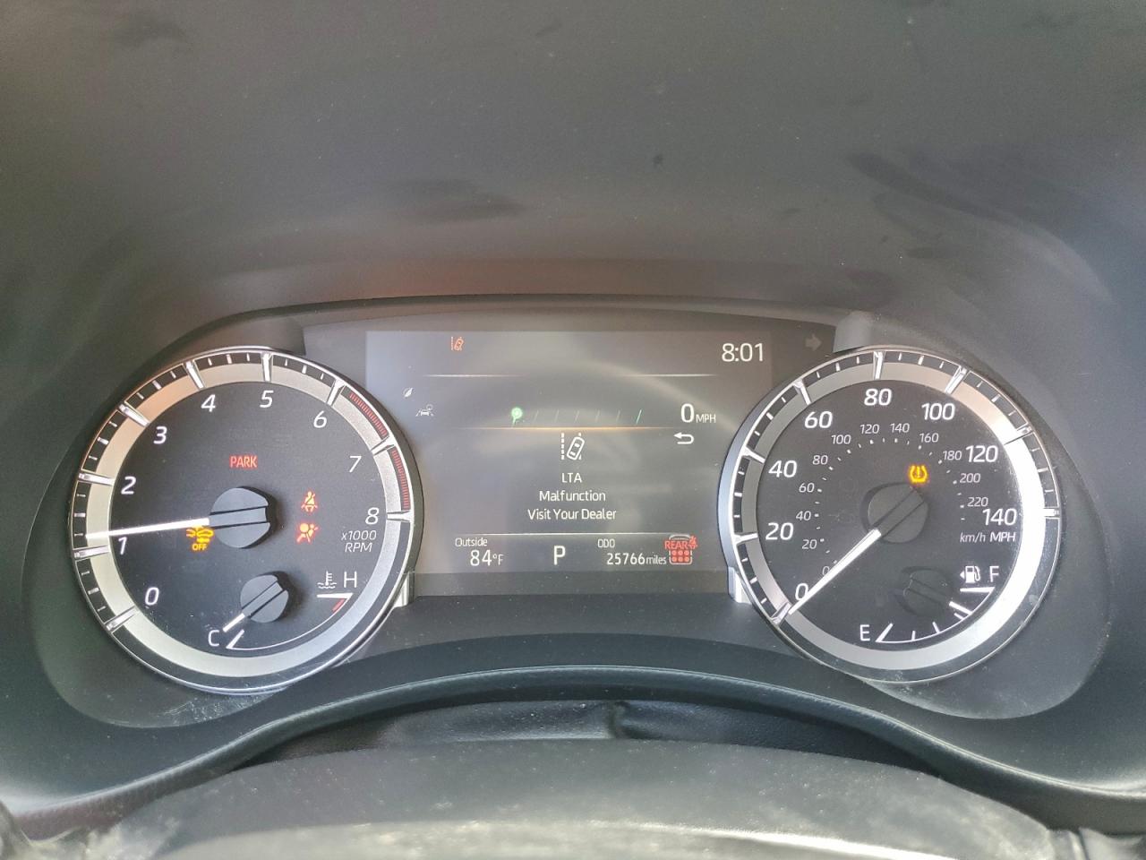 Toyota Highlander Le Image 11